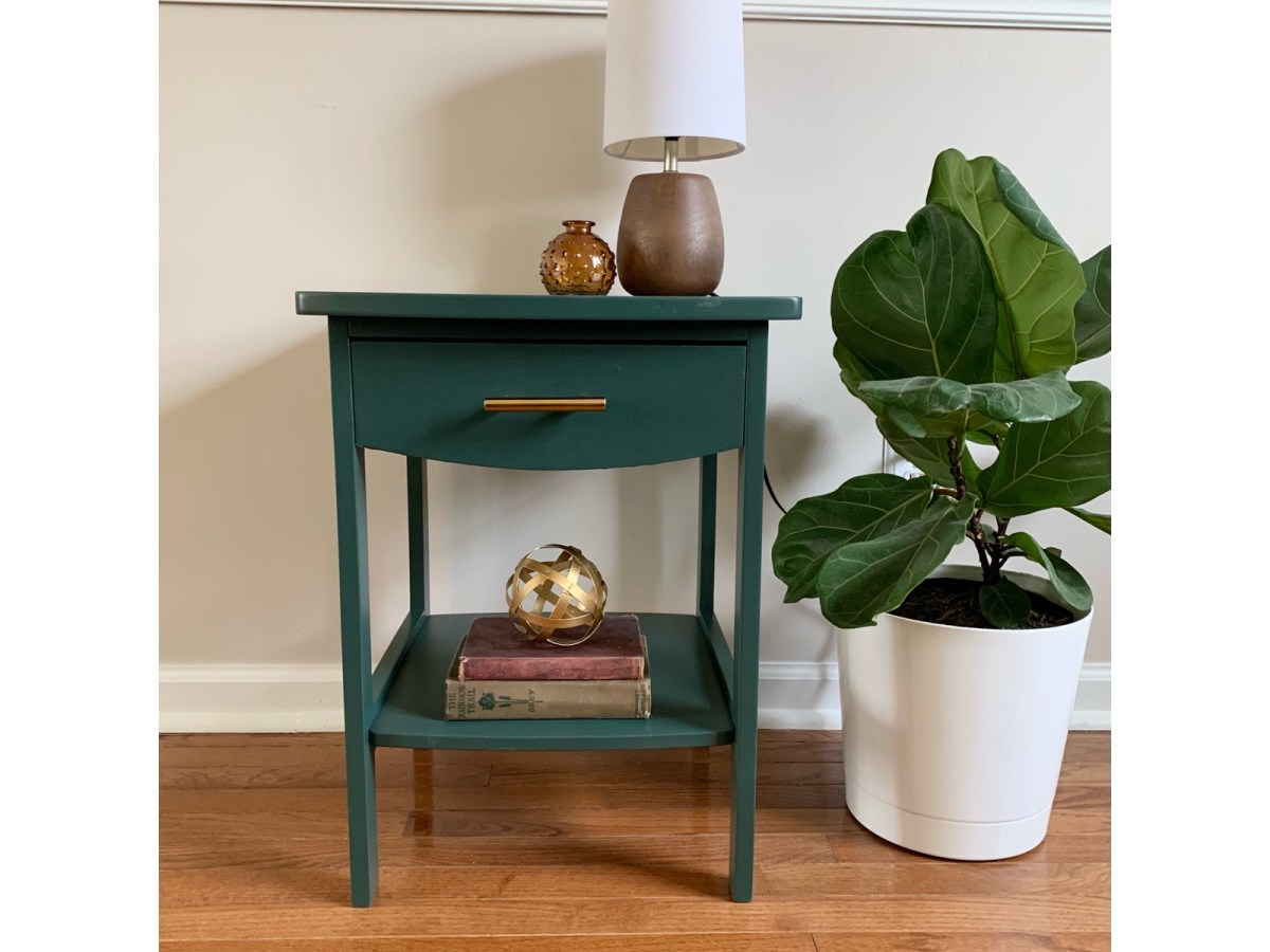 DIY Nightstand Makeover
